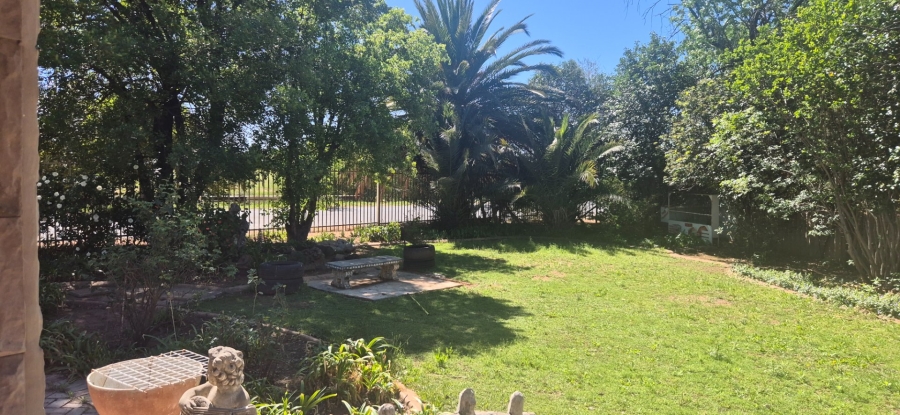4 Bedroom Property for Sale in Hospitaalpark Free State